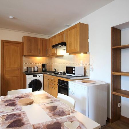 Appartement T3 Avec Parking A La Bourboule, A 500M Des Thermes Et Du Centre, Wifi Inclus - Fr-1-608-14 Exteriör bild