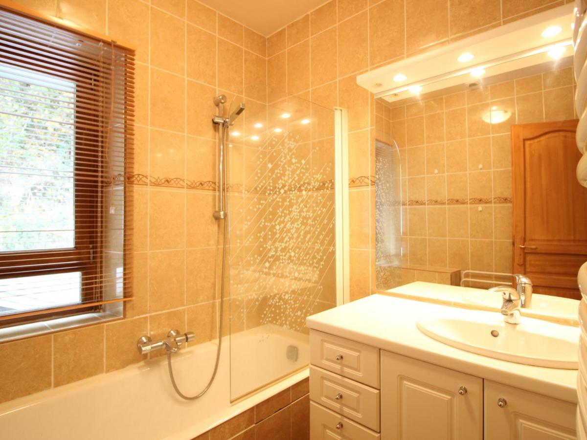 Appartement T3 Avec Parking A La Bourboule, A 500M Des Thermes Et Du Centre, Wifi Inclus - Fr-1-608-14 Exteriör bild